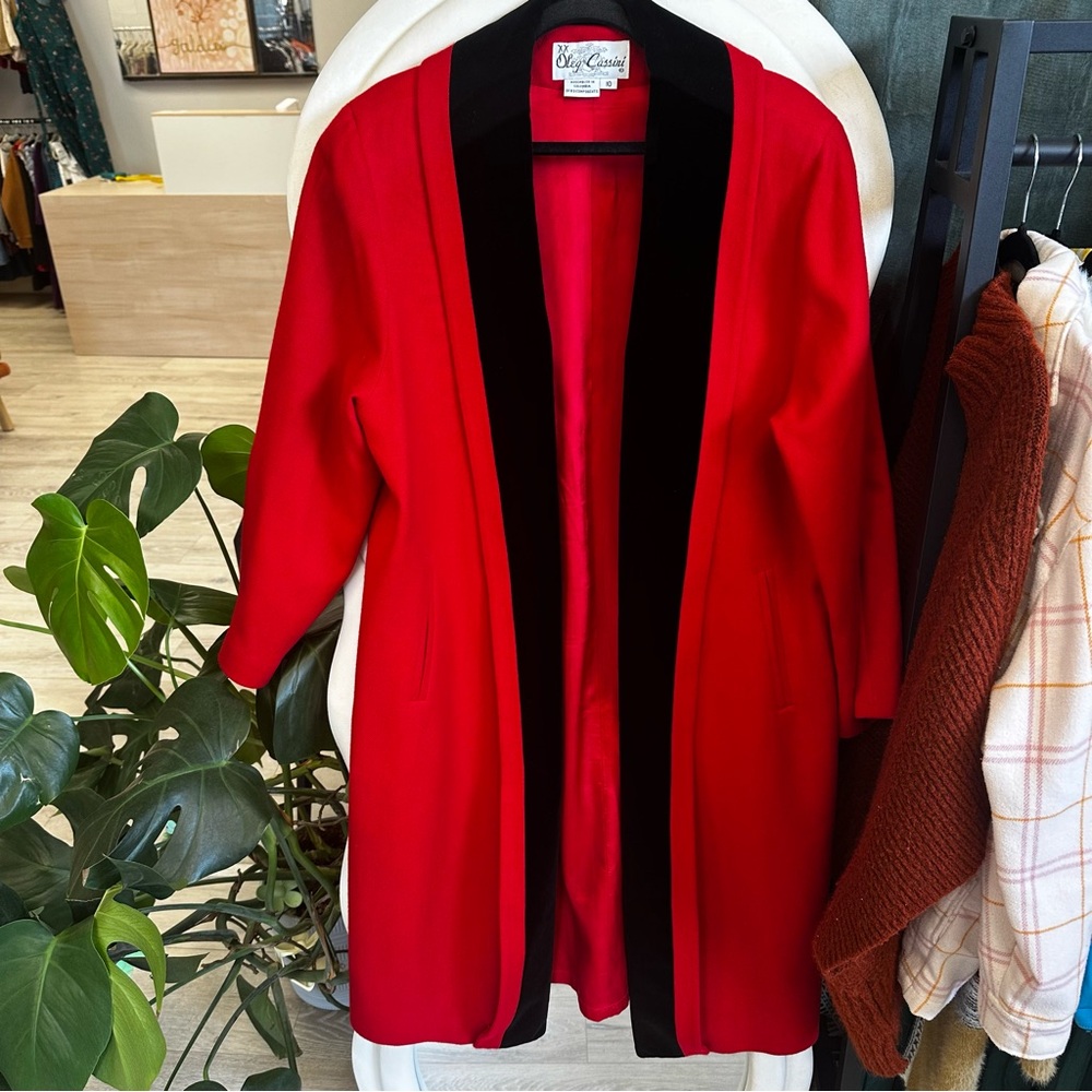 Vintage Oleg Cassini Red wool and Black velvet Coat